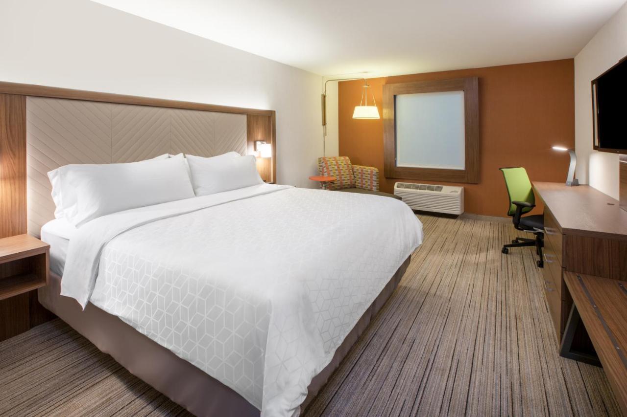Express & - East An Ihg Hotel 3*